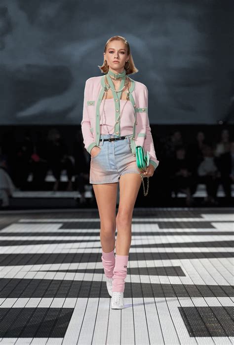 chanel cruise 2023 shoes